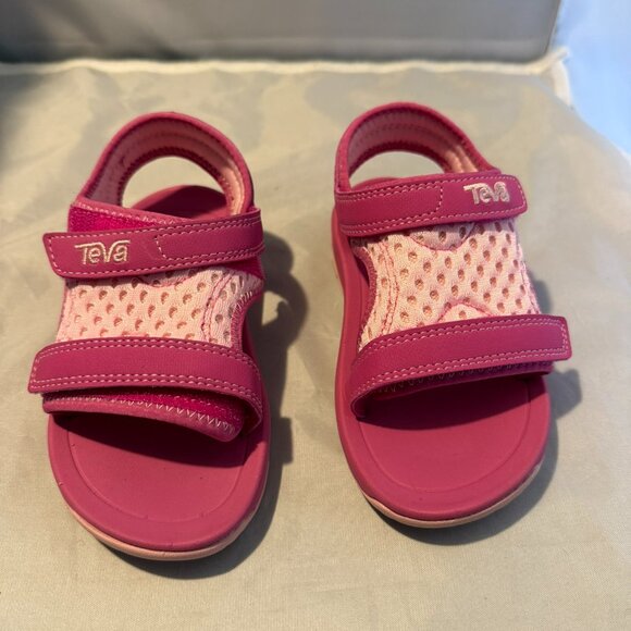 Teva Psyclone Sandals Pink Toddler Size 9 New In Box with Tags - Picture 1 of 8